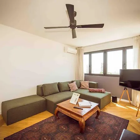 New Sara Apartment *